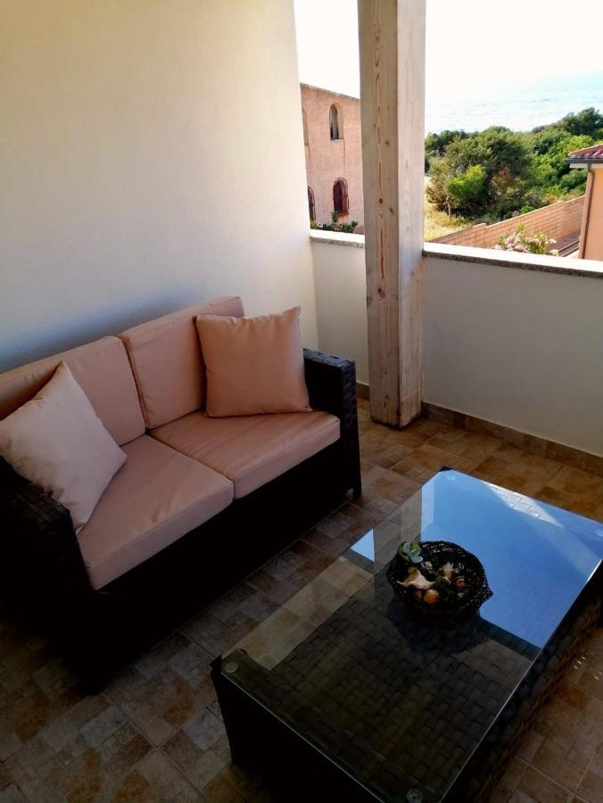 Bed and Breakfast Gi & Ro Al Mare Кастельсардо Экстерьер фото